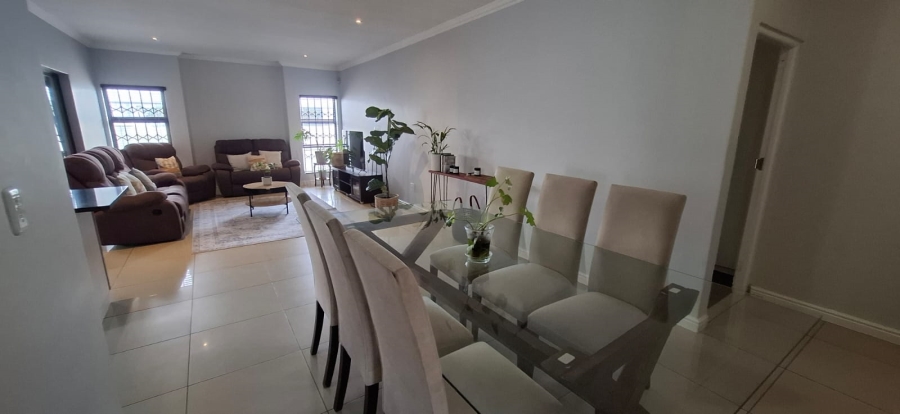 To Let 3 Bedroom Property for Rent in Sonkring Western Cape